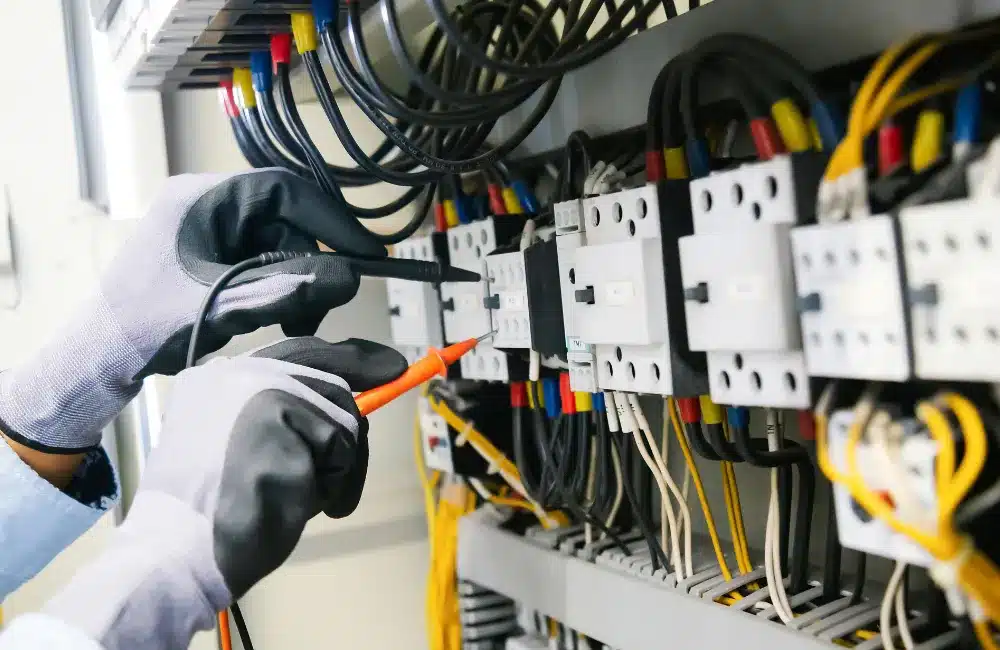 ไฟช็อต ไฟรั่ว ไฟดูด คืออะไร